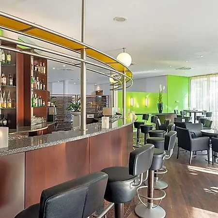 Hotel Nh 4*